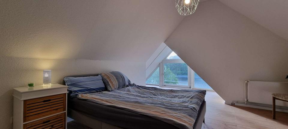 Maisonettenwohnung Westerrönfeld - 6 Zimmer, 149 m&sup2;, 3.200&euro; | Angebot:22072206