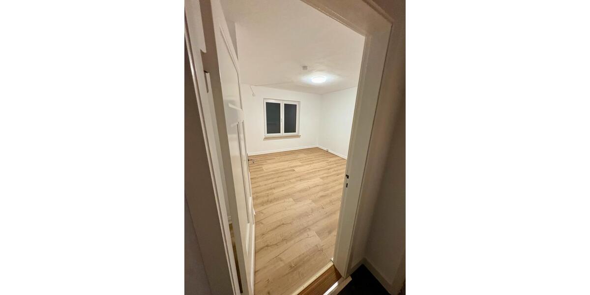 Etagenwohnung Schleswig - 3 Zimmer, 80 m&sup2;, 850&euro; | Angebot:25907087