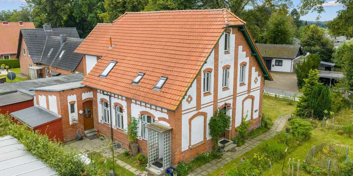 Einfamilienhaus Norderbrarup - 7 Zimmer, 178 m&sup2;, 449.000&euro; | Angebot:25802974