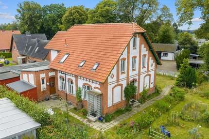Haus Norderbrarup - 7 Zimmer, 178 m&sup2;, 449.000&euro; | Angebot:25802974