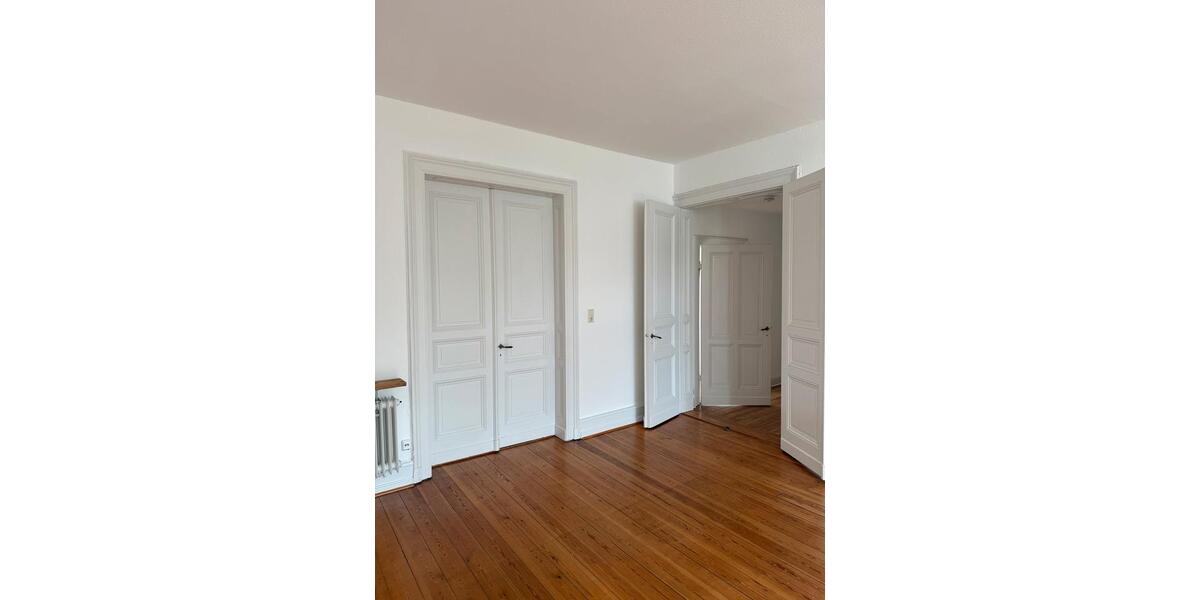 Etagenwohnung Schleswig - 4 Zimmer, 122 m&sup2;, 900&euro; | Angebot:26444748