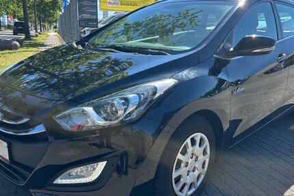 Hyundai i30 89.900 km 8.490 &euro; Schleswig 24837