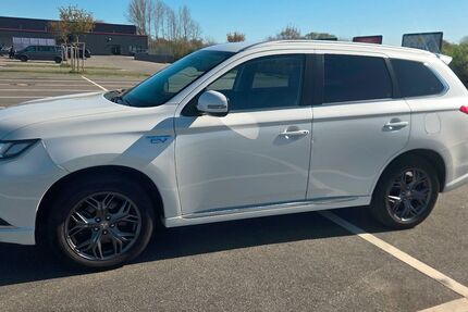 Mitsubishi Outlander 91.000 km 18.500 &euro; Rendsburg 24768