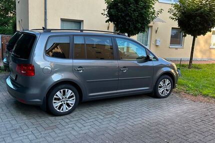 VW Touran 230.000 km 6.800 &euro; Fockbek 24787