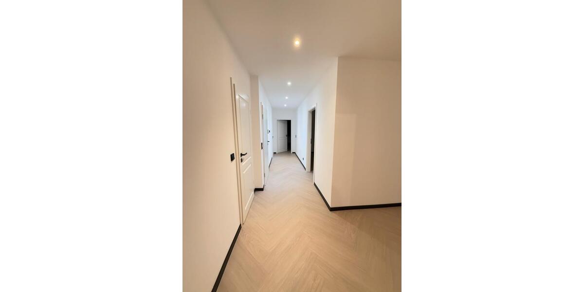 Mehrfamilienhaus, Wohnhaus Westerrönfeld - 7 Zimmer, 210 m&sup2;, 790.000&euro; | Angebot:24951220