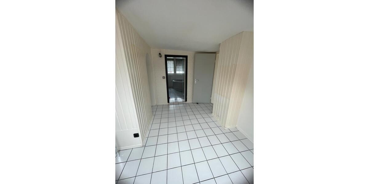 Einfamilienhaus Rendsburg - 6 Zimmer, 150 m&sup2;, 1.200&euro; | Angebot:26648784