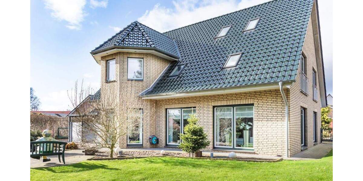 Einfamilienhaus Fockbek - 6 Zimmer, 232 m&sup2;, 749.000&euro; | Angebot:25796830