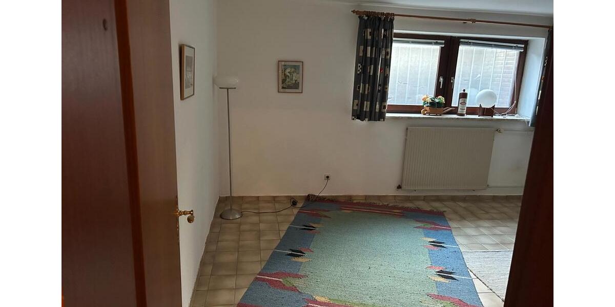 Etagenwohnung Osterrönfeld - 3 Zimmer, 70 m&sup2;, 700&euro; | Angebot:26676280