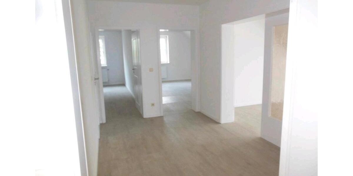 Maisonettenwohnung Westerrönfeld - 4 Zimmer, 135 m&sup2;, 1.350&euro; | Angebot:25974196