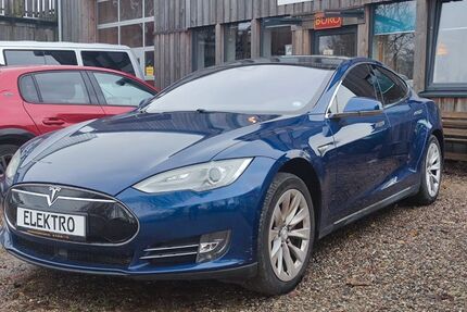 Tesla Model S 149.000 km 21.500 &euro; Schleswig-Holstein - Ringsberg 24977