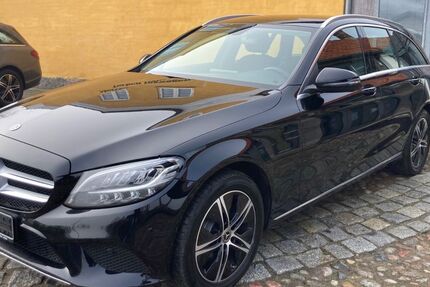 Mercedes-Benz C 220 108.000 km 24.499 &euro; Nübelfeld / Steinbergkirche 24972