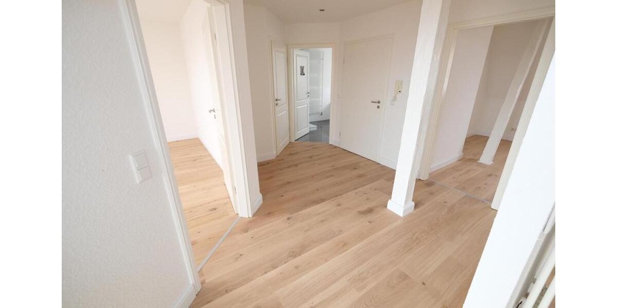 Dachgeschoßwohnung Eckernförde - 3 Zimmer, 117 m&sup2;, 1.950&euro; | Angebot:25921077