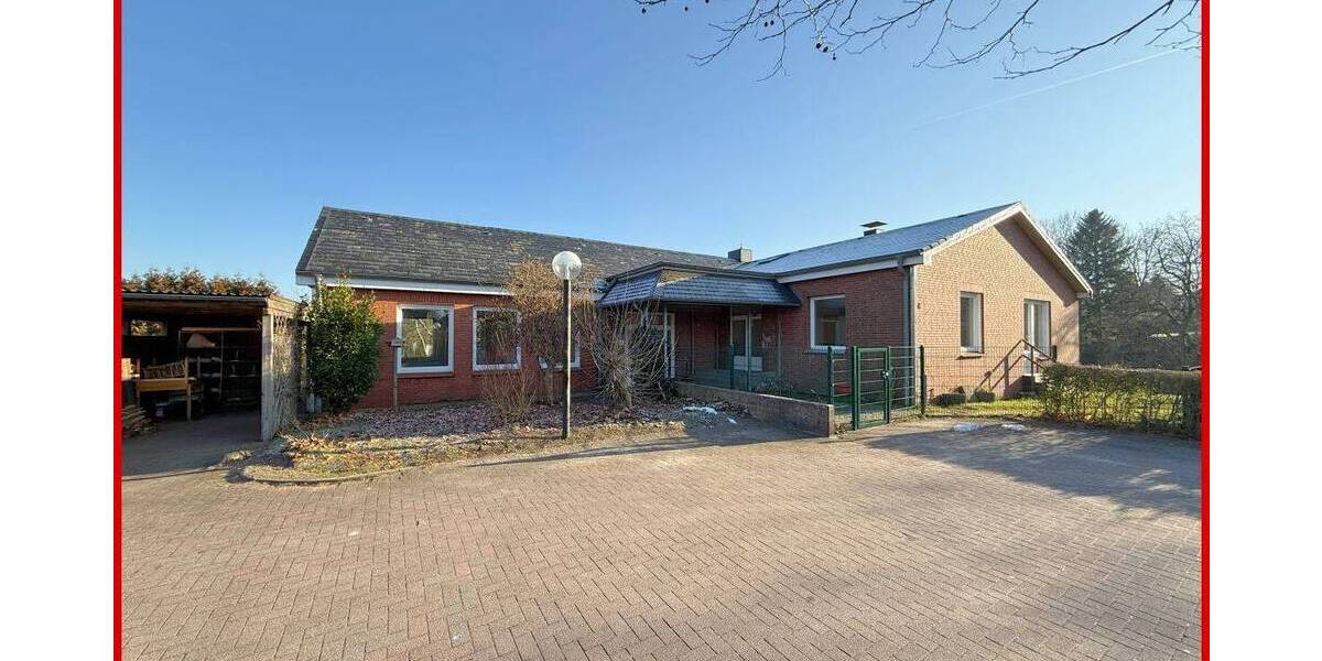 Einfamilienhaus Schleswig - 9 Zimmer, 259 m&sup2;, 275.000&euro; | Angebot:26029303