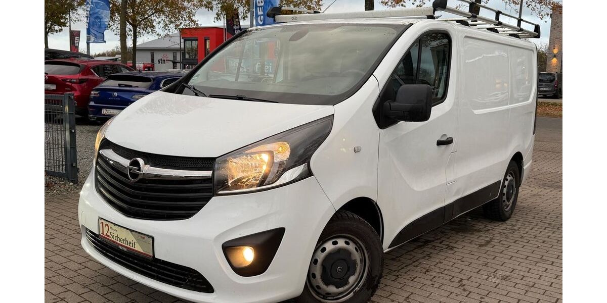 Opel Vivaro 145.000 km 10.990 &euro; Schleswig 24837