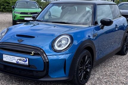 Mini Cooper SE 38.522 km 18.490 &euro; Rendsburg 24768