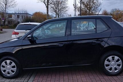 Skoda Fabia 93.700 km 7.950 &euro; Gettorf 24214