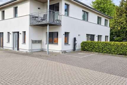 Wohnung Friedrichsholm - 2 Zimmer, 65 m&sup2;, 590&euro; | Angebot:27379143
