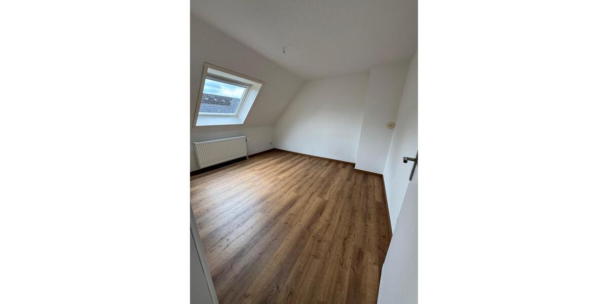Reihenhaus Tastrup - 6 Zimmer, 155 m&sup2;, 1.490&euro; | Angebot:26642945