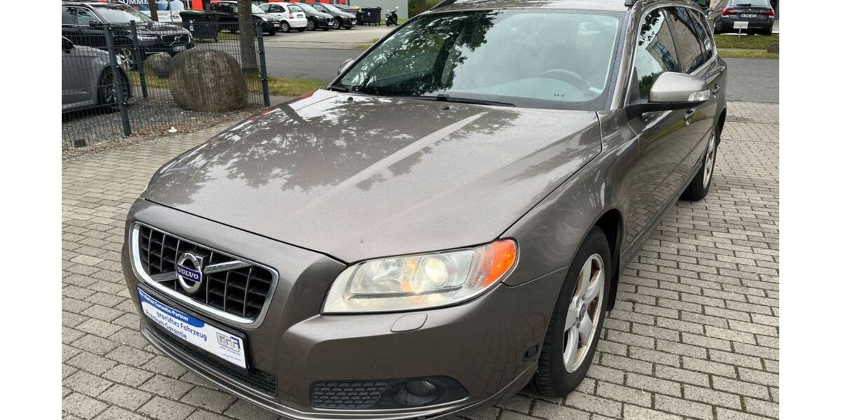 Volvo V70 246.000 km 3.990 &euro; Schleswig 24837